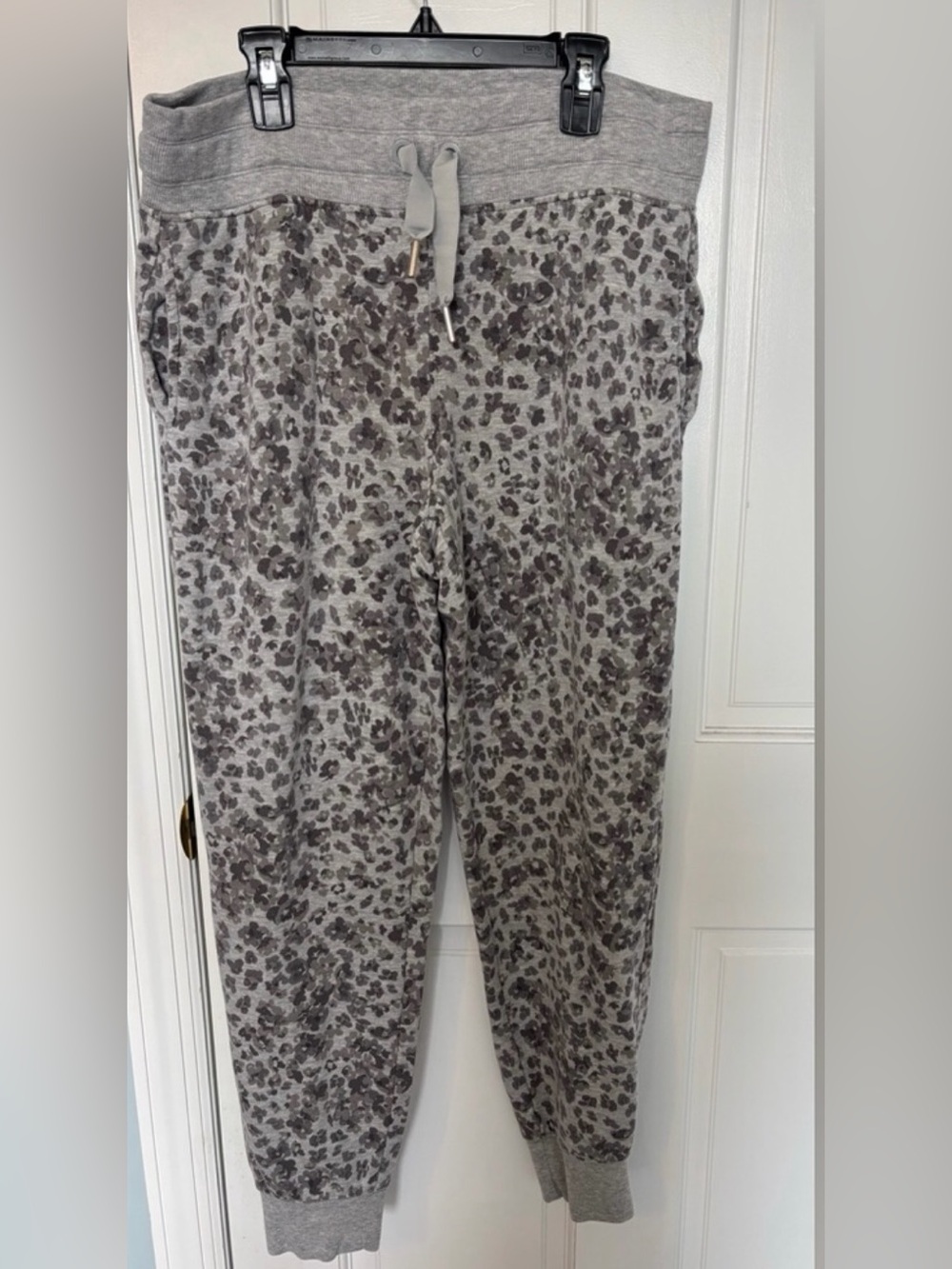 Athleta Balance Printed Jogger Pant Heather Grey Medium